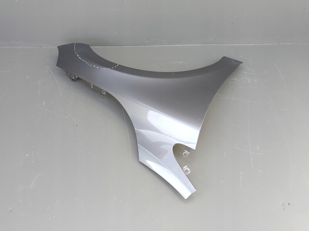 фото №9, Volvo v40 2 ii 2012- крыло правый перед передний ÷