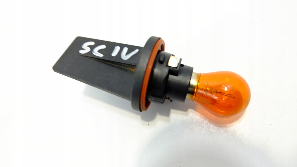 фото №1, Renault scenic iv цоколь лампочка поворотник