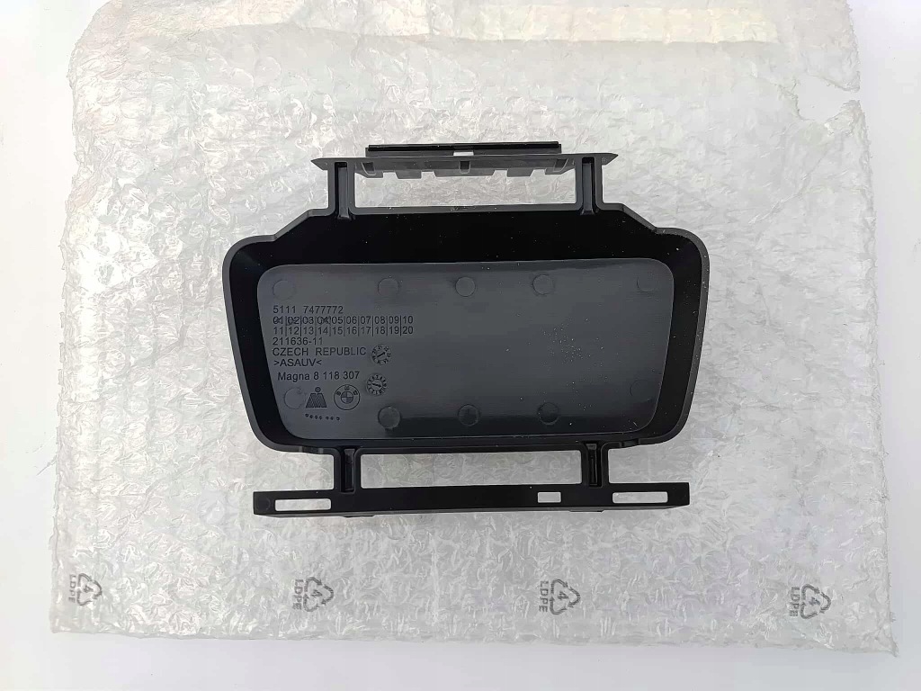 Bmw 1 f40 заглушка радара новая  оригинальный номер 6567 Оригинал