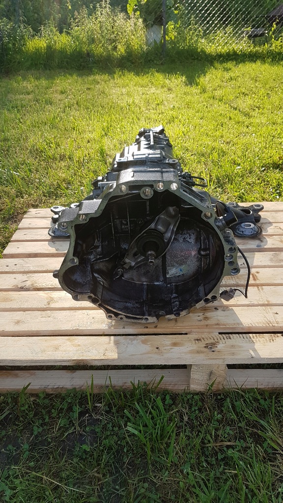 фото №1, Коробка передач передач audi 0a3300040f