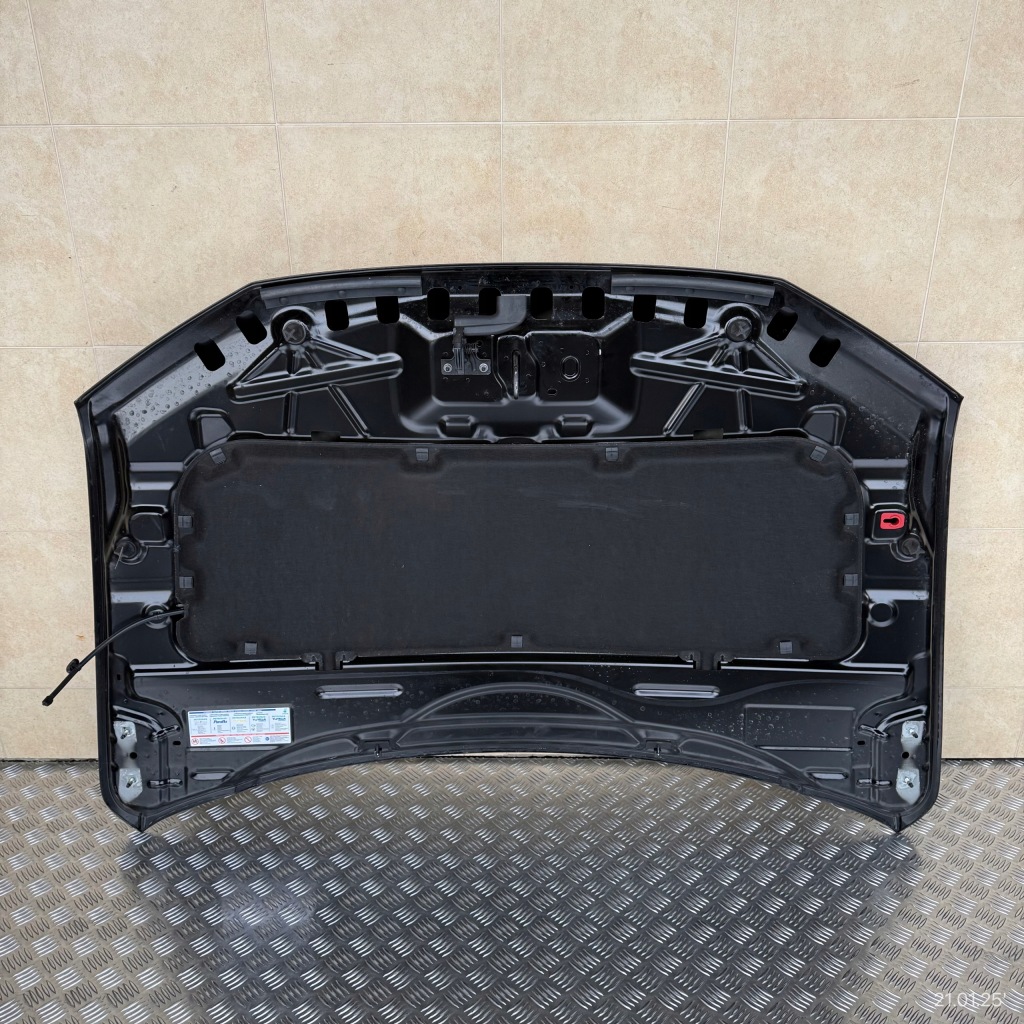 Капот передняя комплектная jeep avenger 2024 год Оригинал