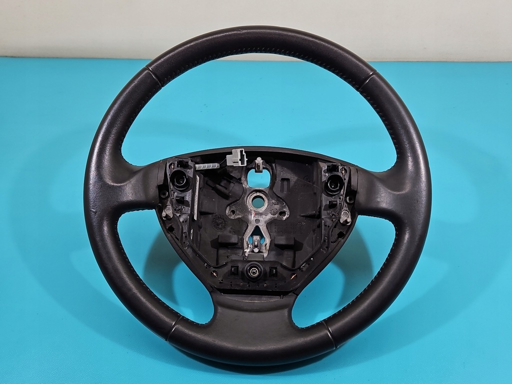 фото №1, Воздуховод renault modus 8200281627 04-08