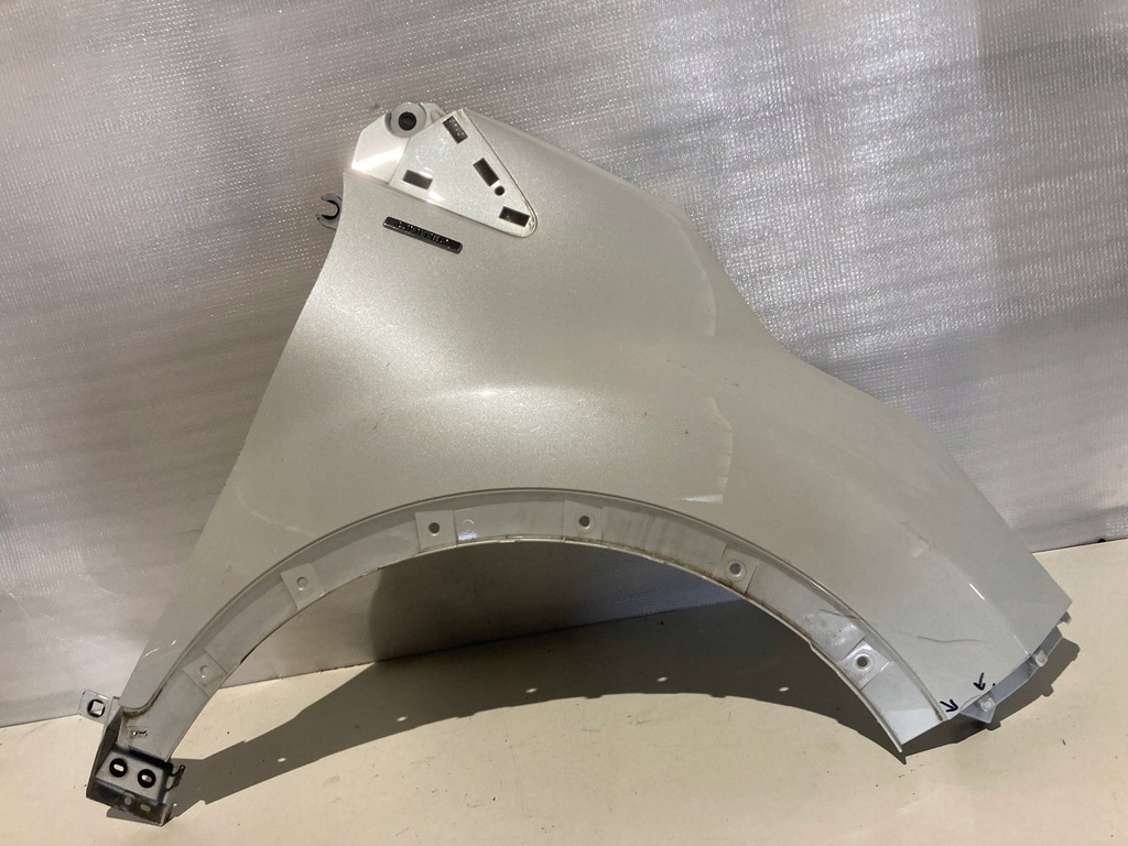 фото №1, Крыло правый renault captur 13-19