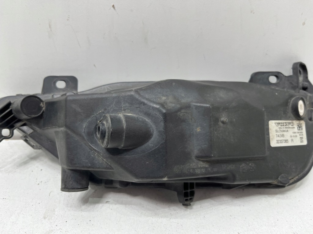 фото №7, Volvo xc60 ii xc90 противотуманная фара led бампера передний правый 32337365r