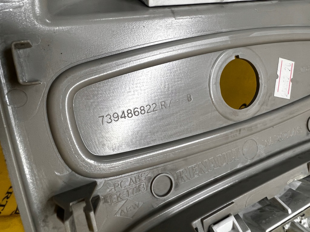 фото №6, Лампа потолочный освещение салона renault captur i przedlift