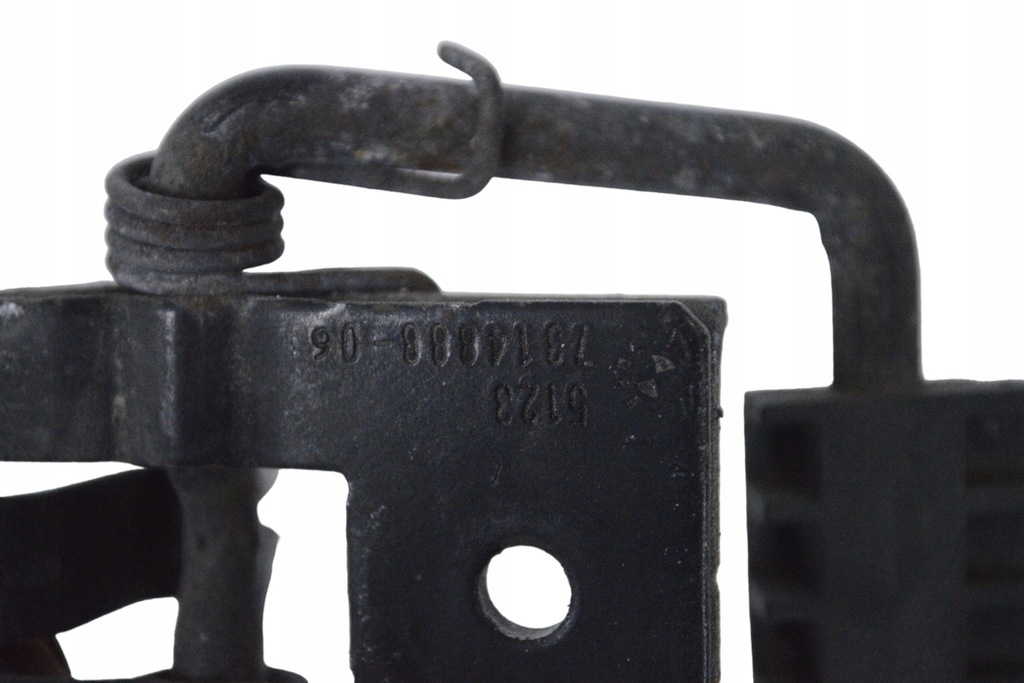 фото №5, Пластина замка капот bmw i3 i01 2016 rhd