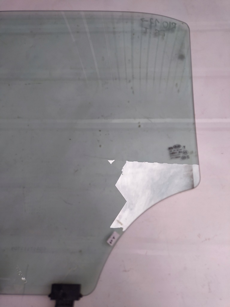 фото №6, Скло двері бічна правий задня - rio iv v 17-