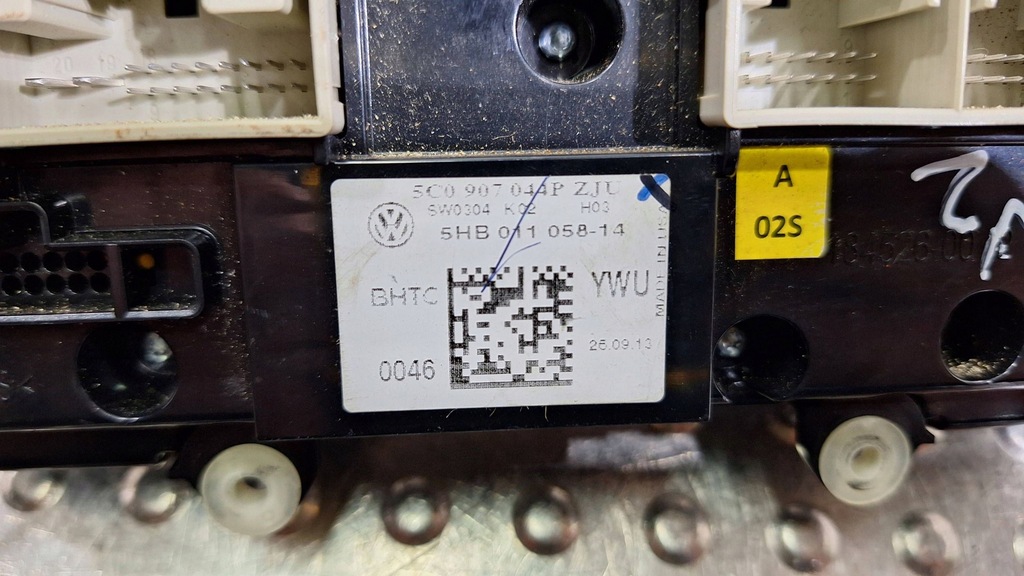 фото №5, Панель кондиціонера 5c0907044p vw new beetle 5c