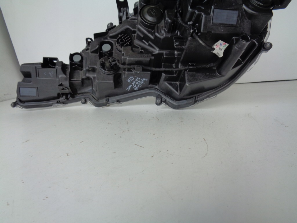 фото №6, Лампа правая toyota corolla e21 19- full led