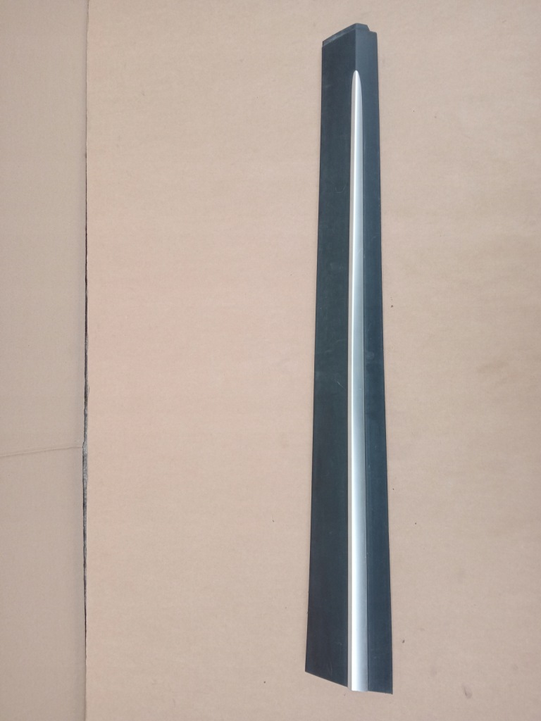 Mazda cx3 левая молдинг дверь перед 2014r Оригинал