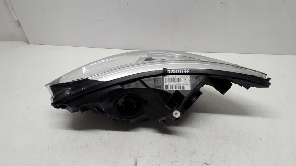 фото №12, Renault captur 1 13- лампа правая перед 260102734r