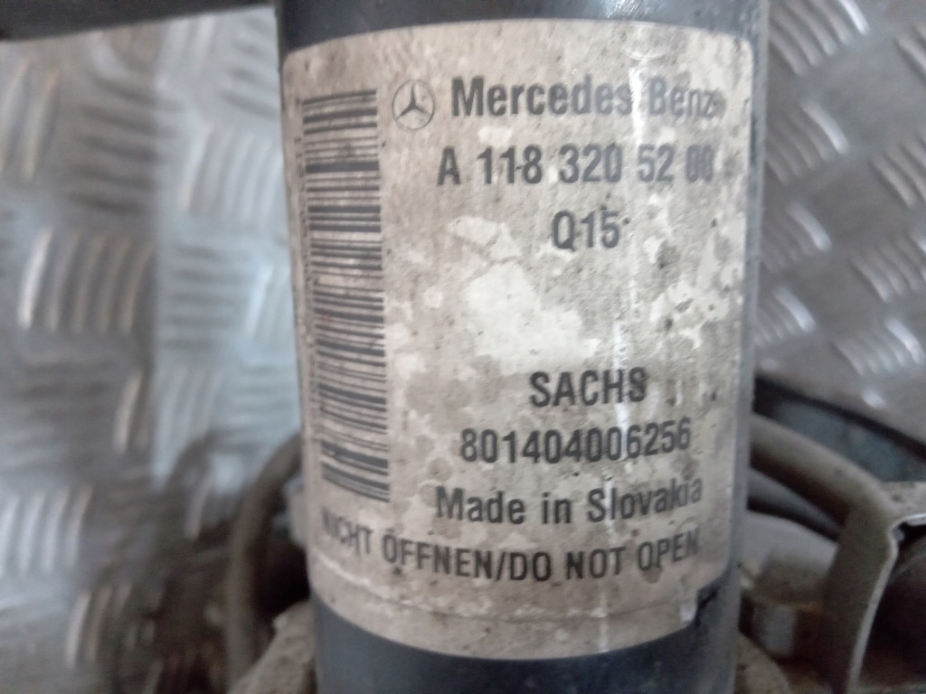 Mercedes-benz cla w118 поворотный кулак mcperson комплектная правая a1183205200 Киев