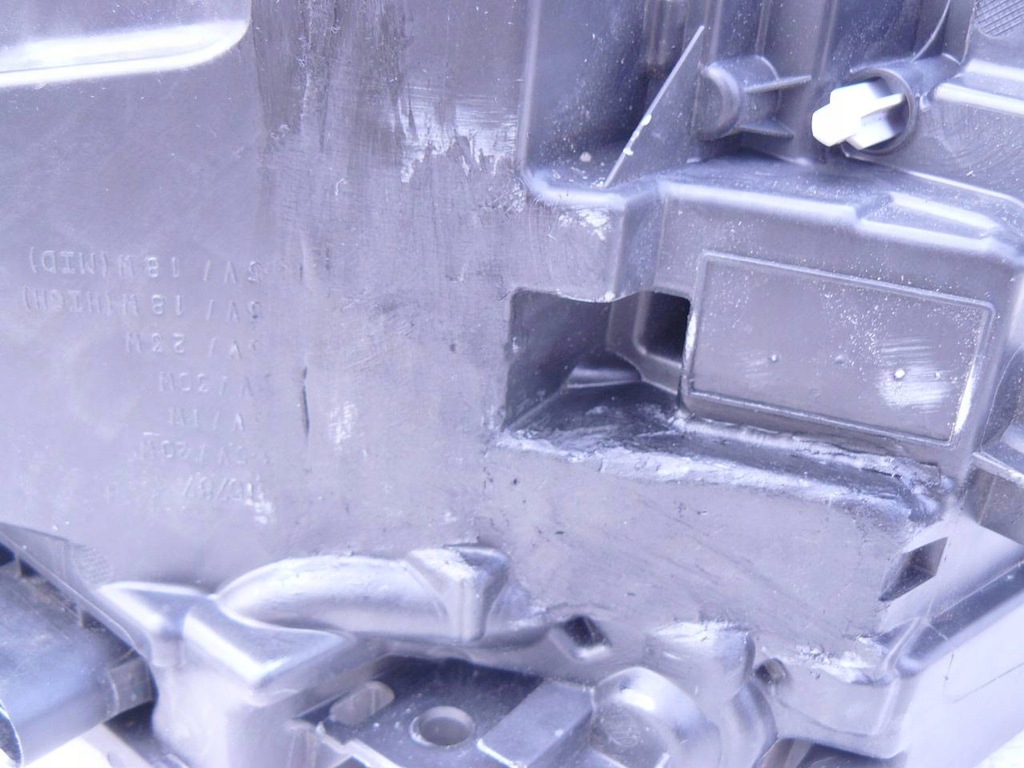 фото №12, Volvo xc40 лампа передня права full led