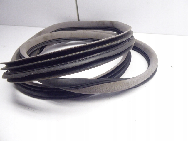 фото №2, Alfa romeo 166 прокладка karos. дверь задняя левая