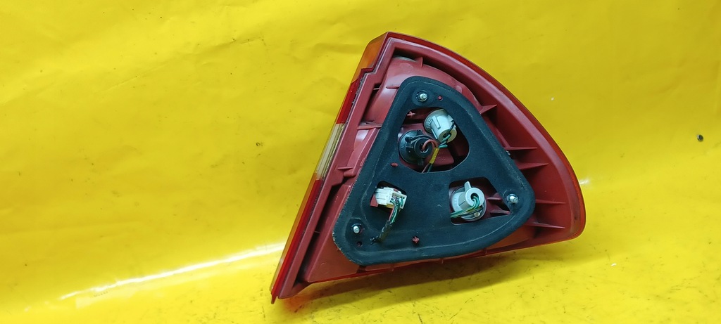 фото №12, Лампа задняя левая lancer 97-00r