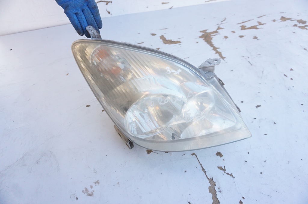 фото №1, Лампа правий перед toyota corolla verso i