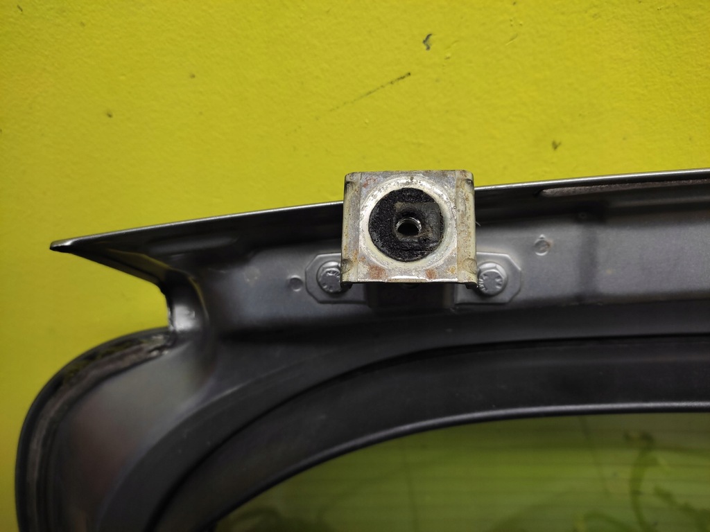 фото №9, Alfa romeo 147 задняя крышка багажника багажника лак vr65