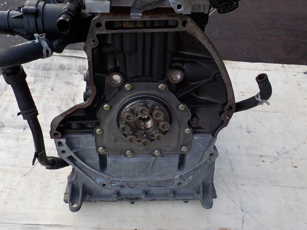 фото №5, Mercedes w205 1.6 cdi двигатель r9ma5a5 kompletny