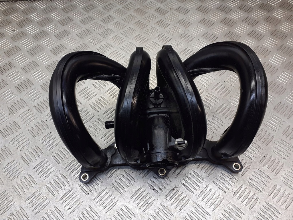 фото №1, Коллектор всасывающий toyota yaris i