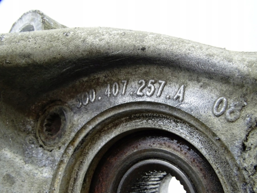 Купить Поворотный кулак амортизатор левое  перед audi a3 8v 1.8 tfsi 5q0413031et 5q0407257a