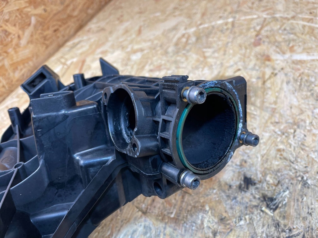 фото №13, Коллектор всасывающий регулятор bmw 7 f01 f02 3.0d n57d30a 8575534
