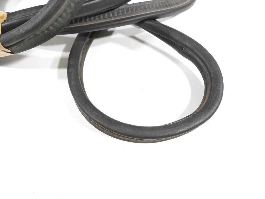 фото №5, Bmw f25 x3 прокладка крышки багажника