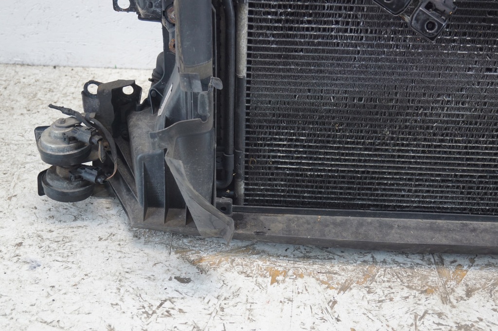 фото №8, Pas передний радиатор audi a3 8p lift 08 - fsi