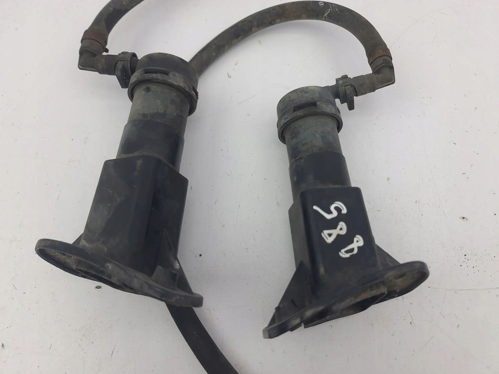 фото №5, Chrysler voyager 2006 комплект насадка распылителя лампы передней