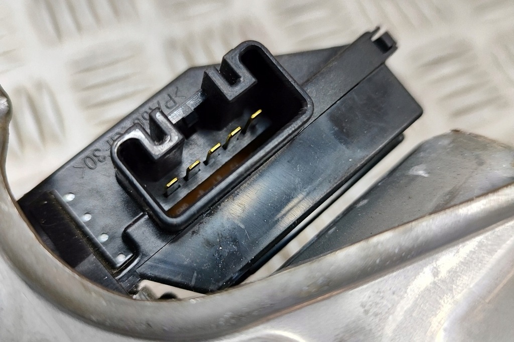 фото №6, Toyota prius xw50 двигун двірники задній кришки 85130-47080 2017 23871411