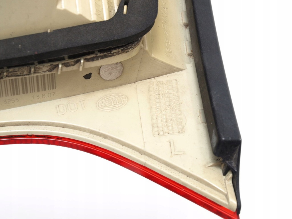 фото №9, Volkswagen group audi a4 b7 sedan, a4 8e sedan лампа левый задняя 96503801