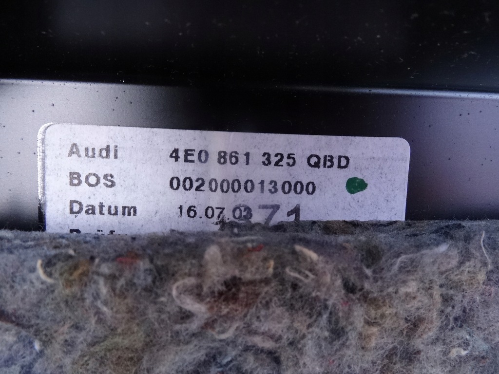 фото №9, 4e0861325 audi a8 d3 полка шторка электрическая bose oryg