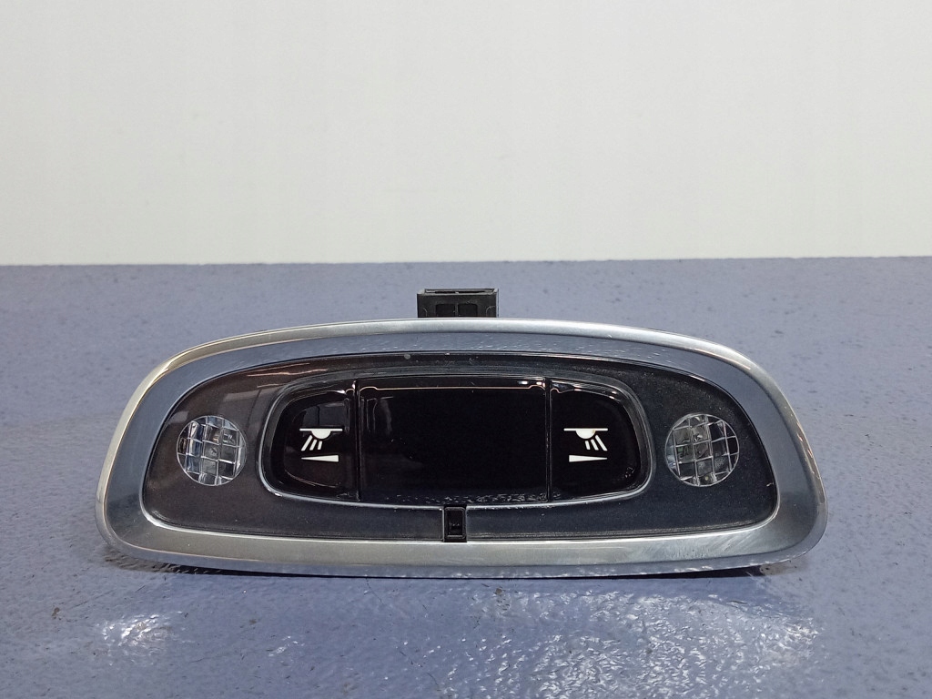 фото №1, Volvo xc60 ii лампа освітлення салону 31694120