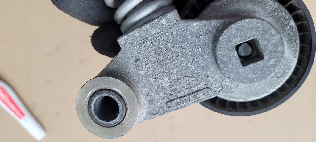 фото №7, S6 c7 4g lift a6 натяжитель ремень ролик 4.0 tfsi 079903133bg s7 4g a7