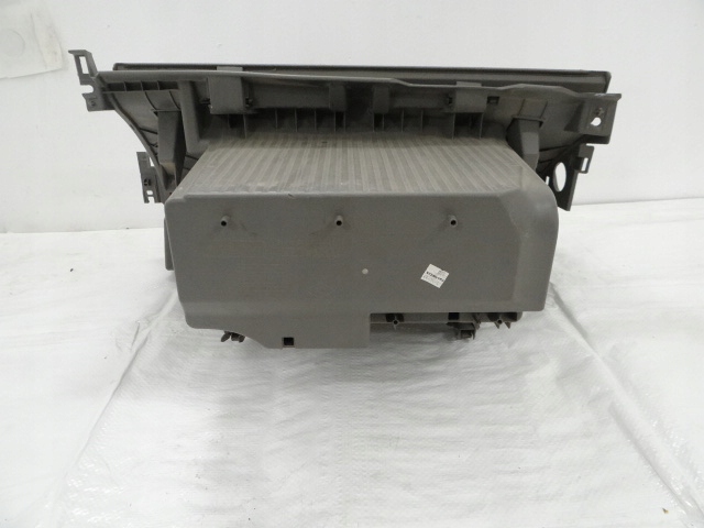 фото №8, Renault kangoo iii бардачок пасажира консолі панелі 8200451645