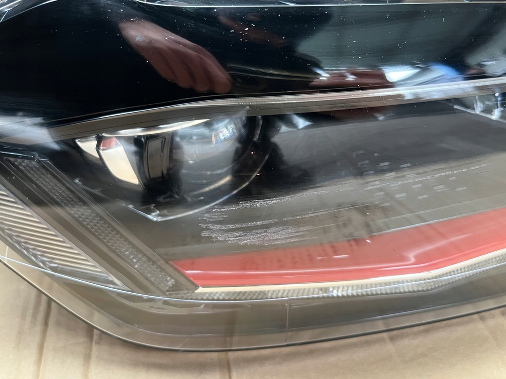 фото №10, Лампа правая передние vw polo gti 2g