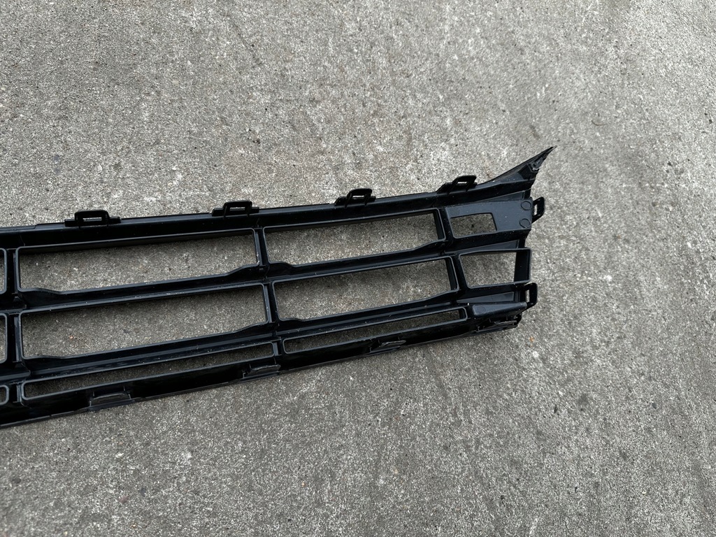 фото №9, Решётка бампера перед 6402a431 mitsubihi asx lift