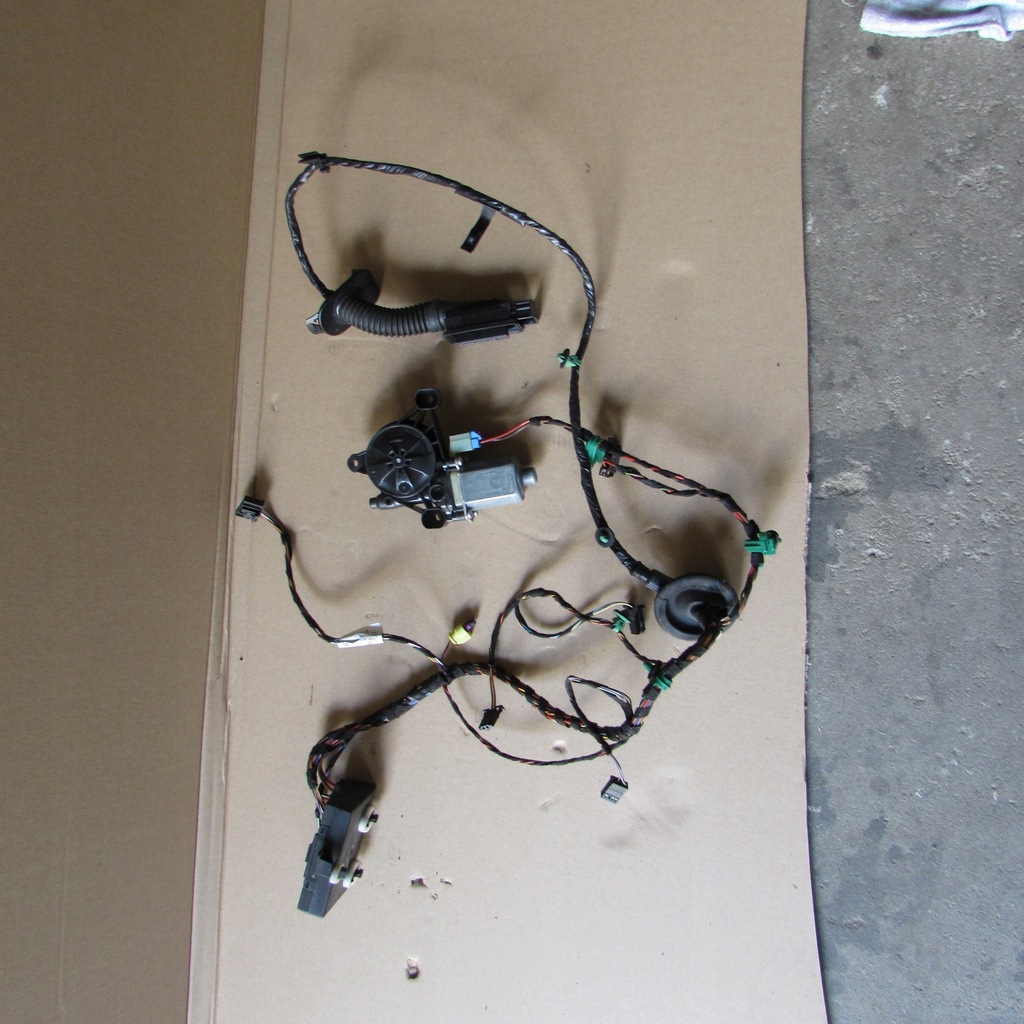 фото №1, Блок керування модуль двері vw touran -golf vii