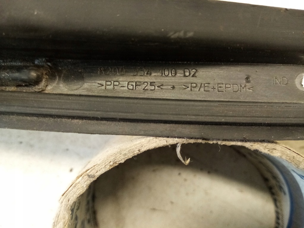 фото №9, Молдинг накладки стекло правая 8200334100 левая 8200334099 renault clio iii kompl