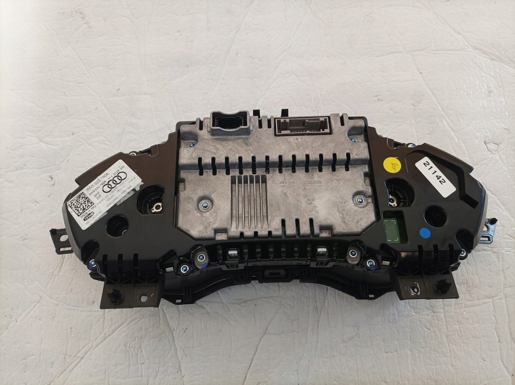 фото №6, Audi a4 b9 лічильник прилади 8w5920780a