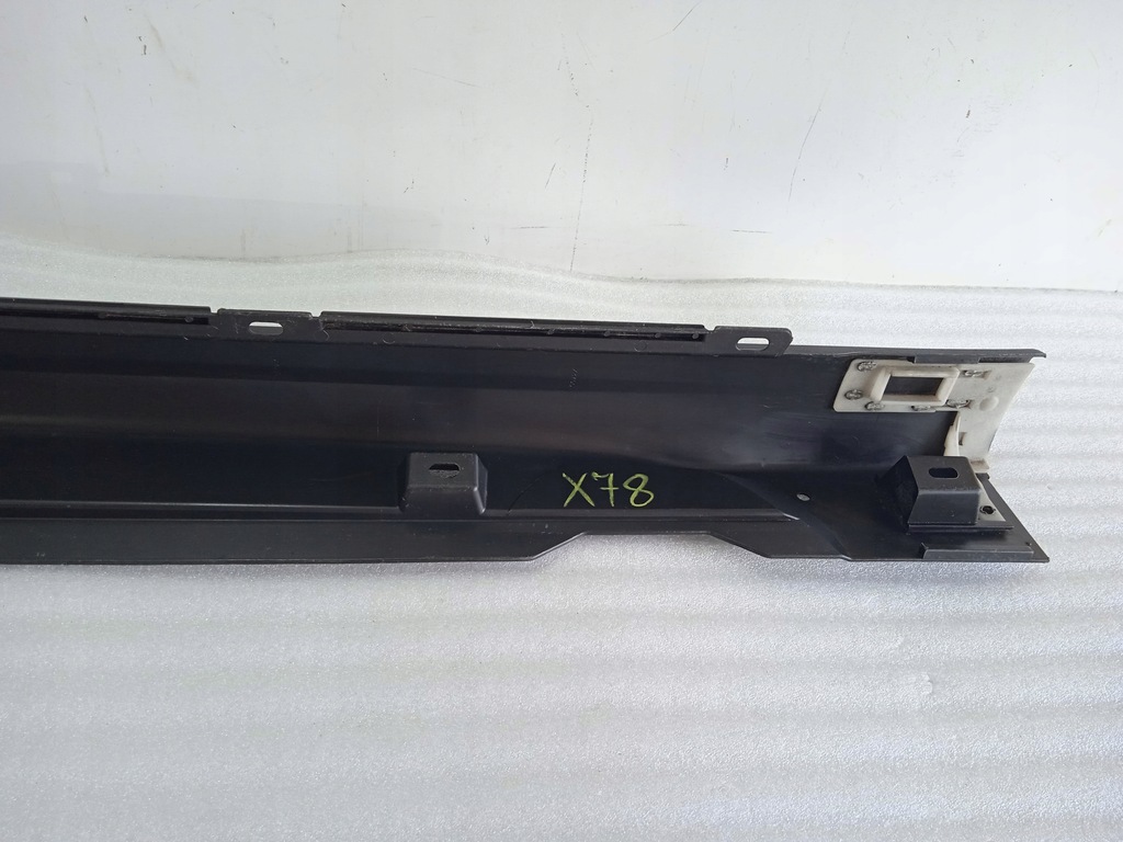 фото №11, Vectra c gts хэтчбек молдинг порог правая 9185654