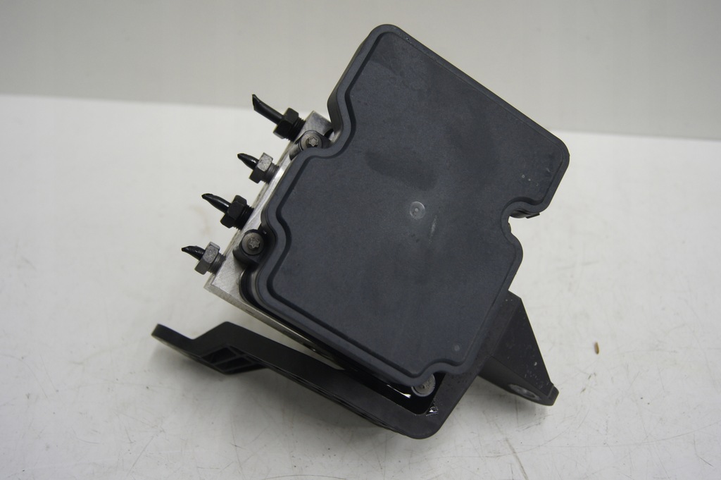 фото №4, Opel karl насос abs