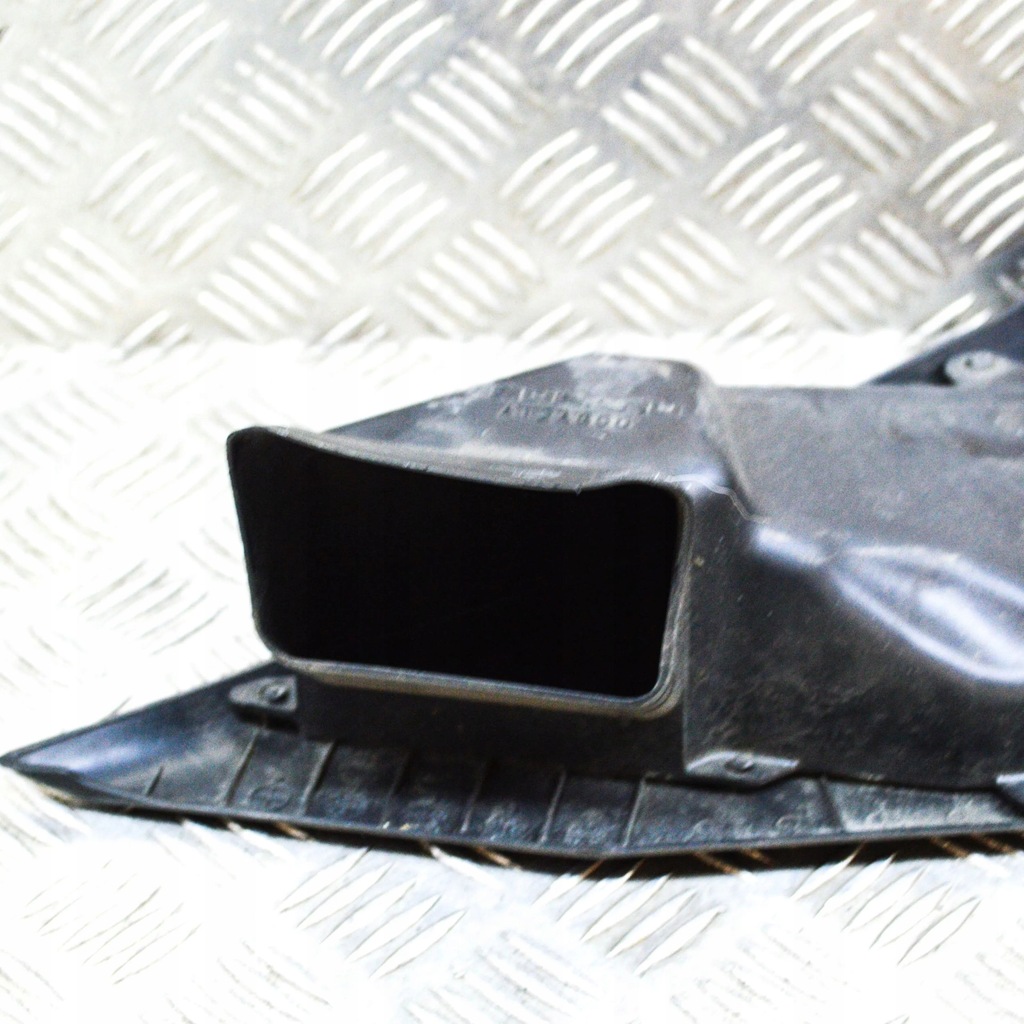 фото №5, Subaru legacy 2008 часть трубы впуска воздуха