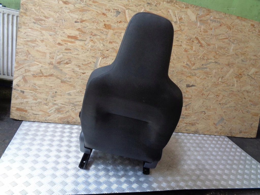 фото №7, Сидіння правий перед пасажира подушка безпеки skoda citigo 11- 3d 1s0881106af eu