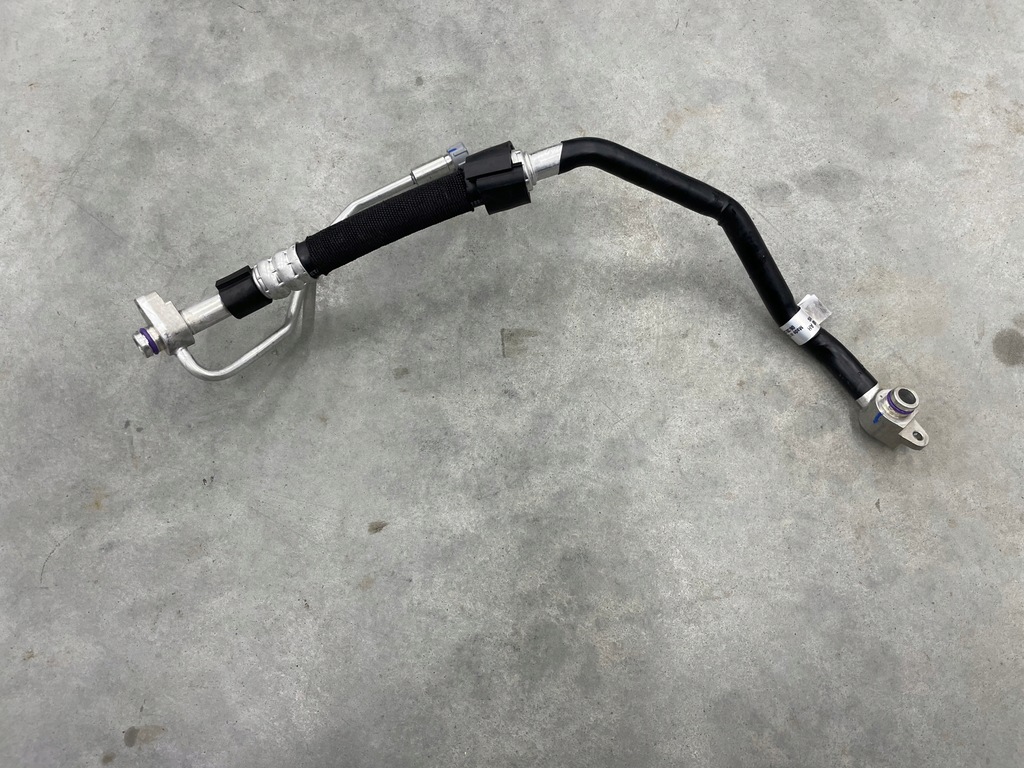 фото №1, Шланг кондиционера audi a6 c8 4k1816740ah оригинал idealny