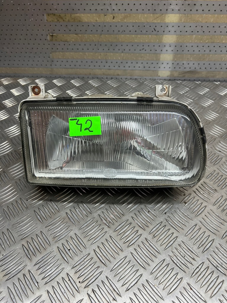 фото №1, Skoda felicia 94-98 лампа перед правая