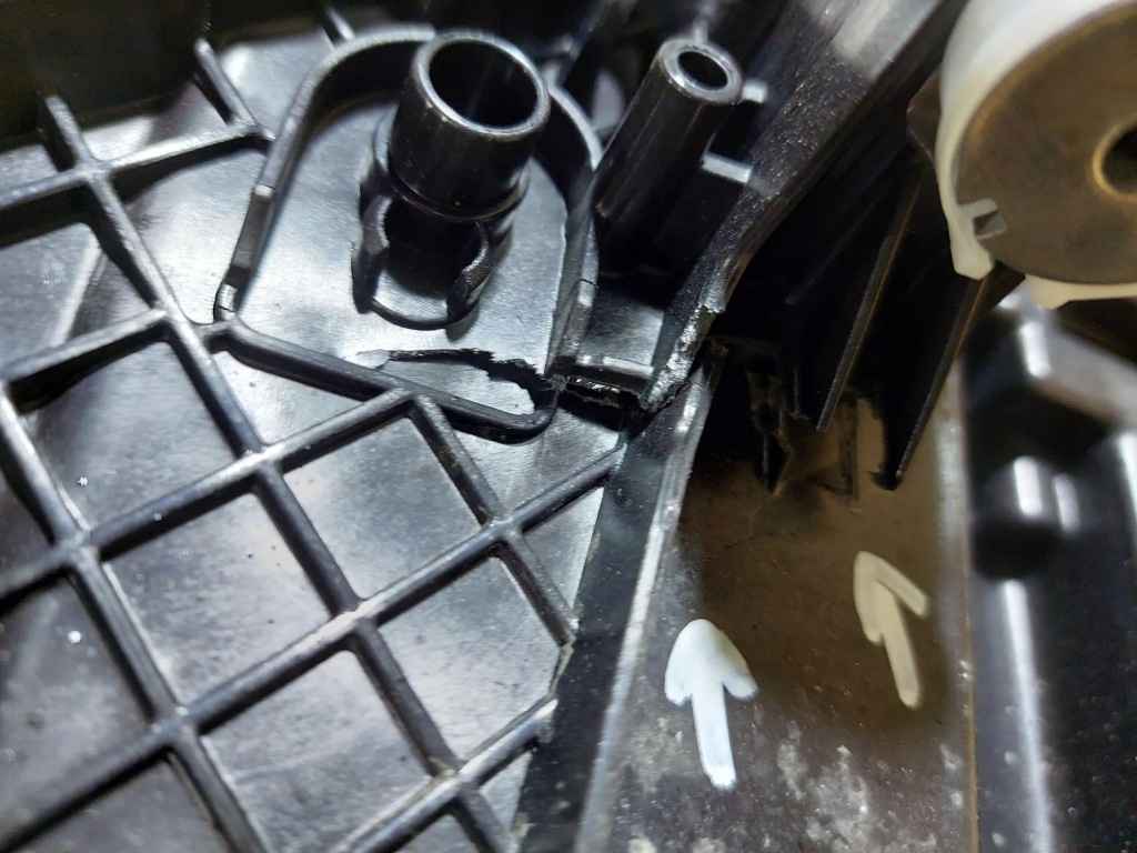 Лампа правая передняя bmw ix i20 5a3cea204 0.02l дизель 2022 с Разборки