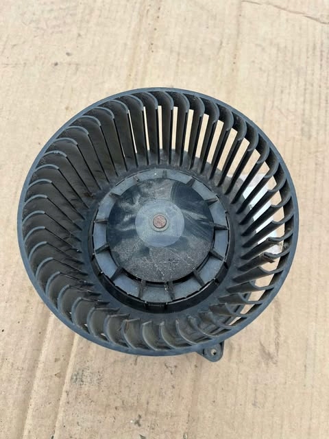 Купити Повітродувка кабіни ford mondeo mk3