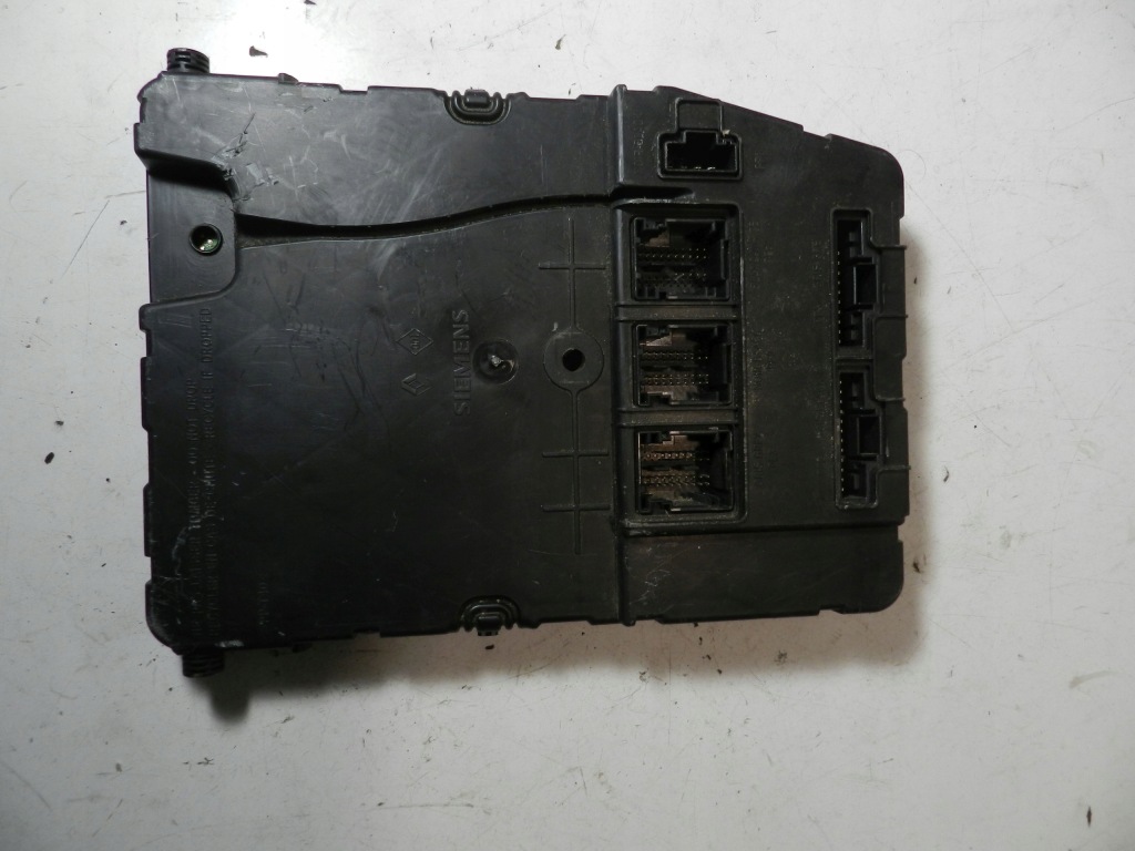 фото №1, Renault megane ii scenic ii модуль коробка предохранителей bsi uch 8200433200