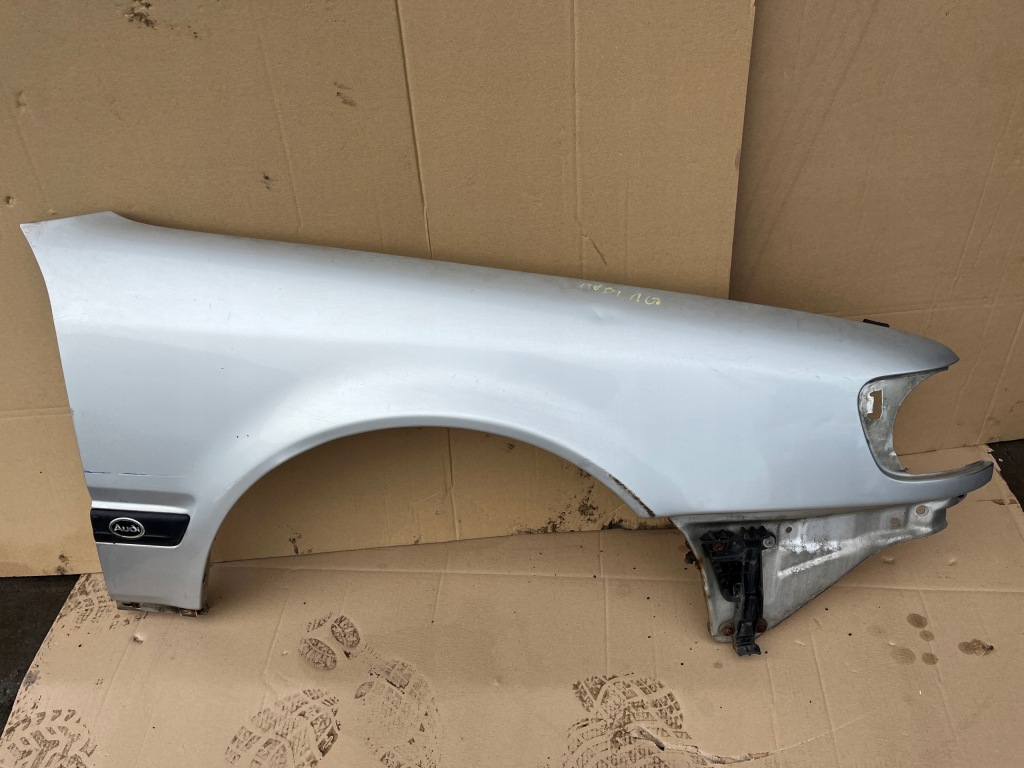 фото №1, Правий передній крила audi 100 1990-1994