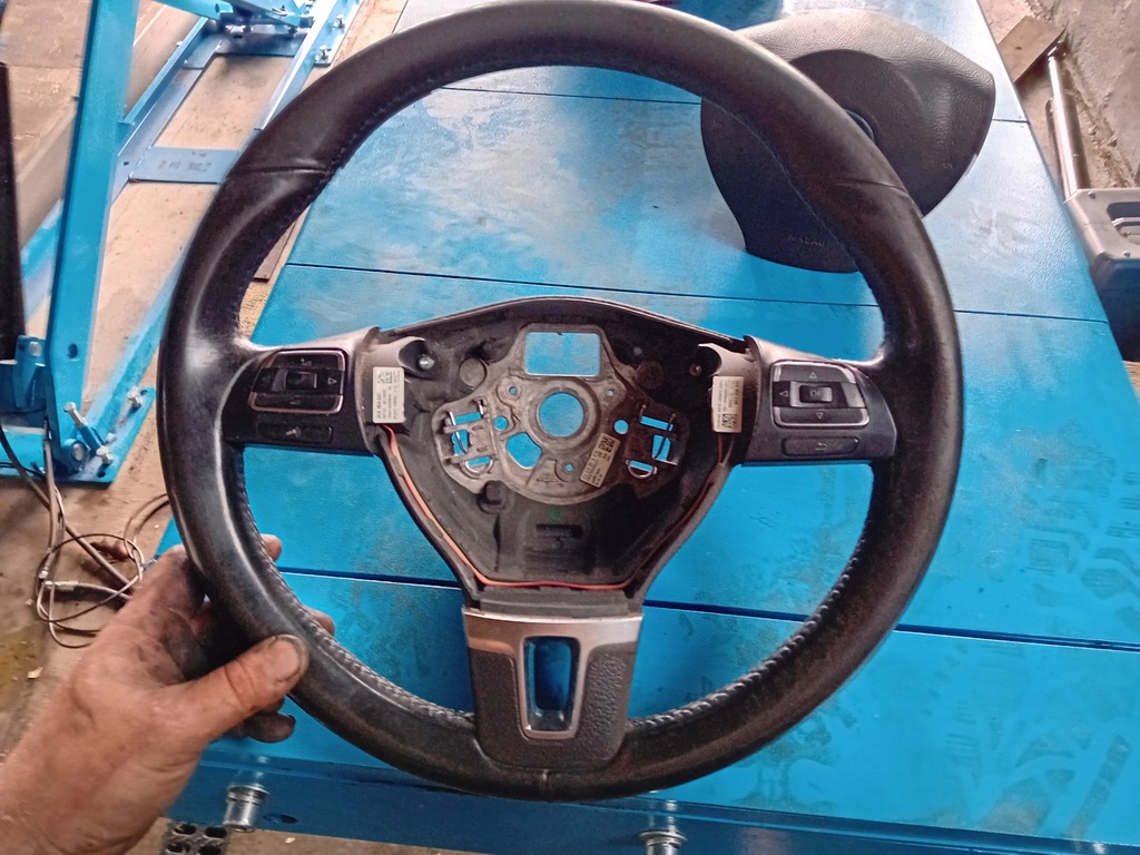 фото №8, Повітропровід триспицева multi шкіра vw passat cc b7 3c8419091k з подушка безпеки